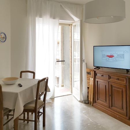 Casa Margherita, Centrale A Due Passi Dal Mare Bordighera Luaran gambar